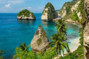 10 The Most Popular Tourist Attractions in Nusa Penida That you Must Visit